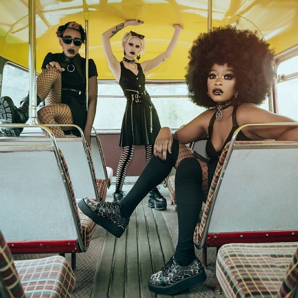 Killstar Darita Suspender Dress [Pinstripe] - Picture 4 of 9